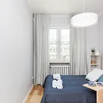 Center By Renters