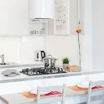 Center By Renters