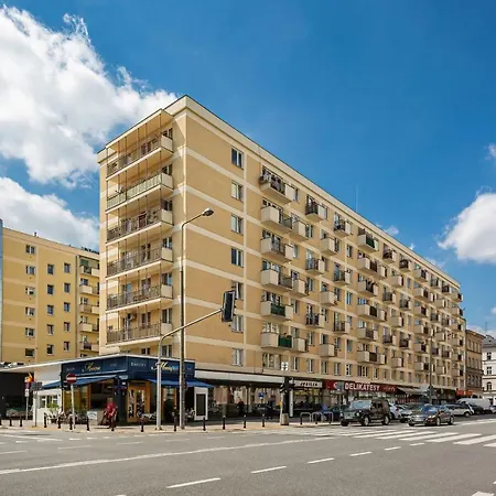 Center By Renters