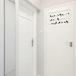 Center By Renters